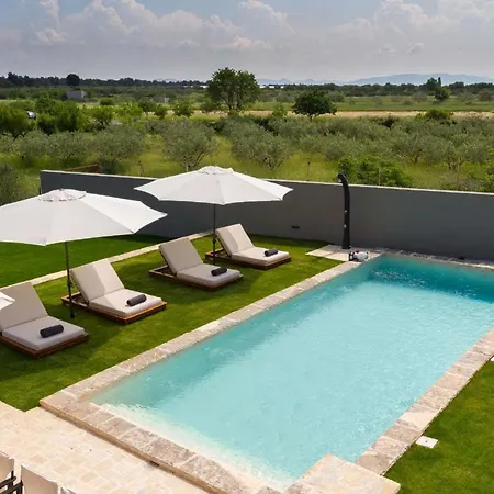 Villa Royal With Heated Pool Biograd Na Moru