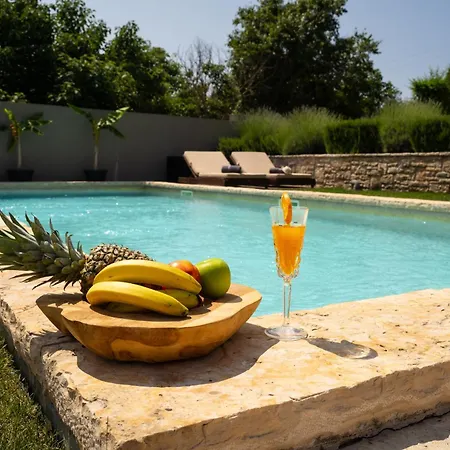 Royal With Heated Pool *