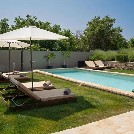 Villa Royal With Heated Pool Opatijski Torovi