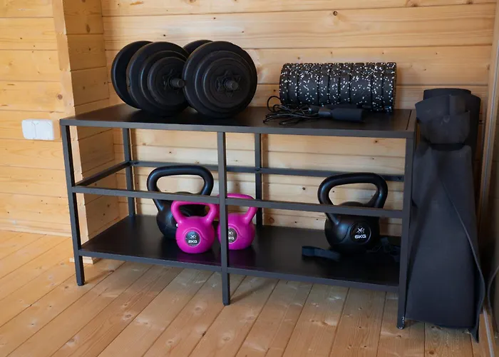 Royal With Heated Pool Vila *